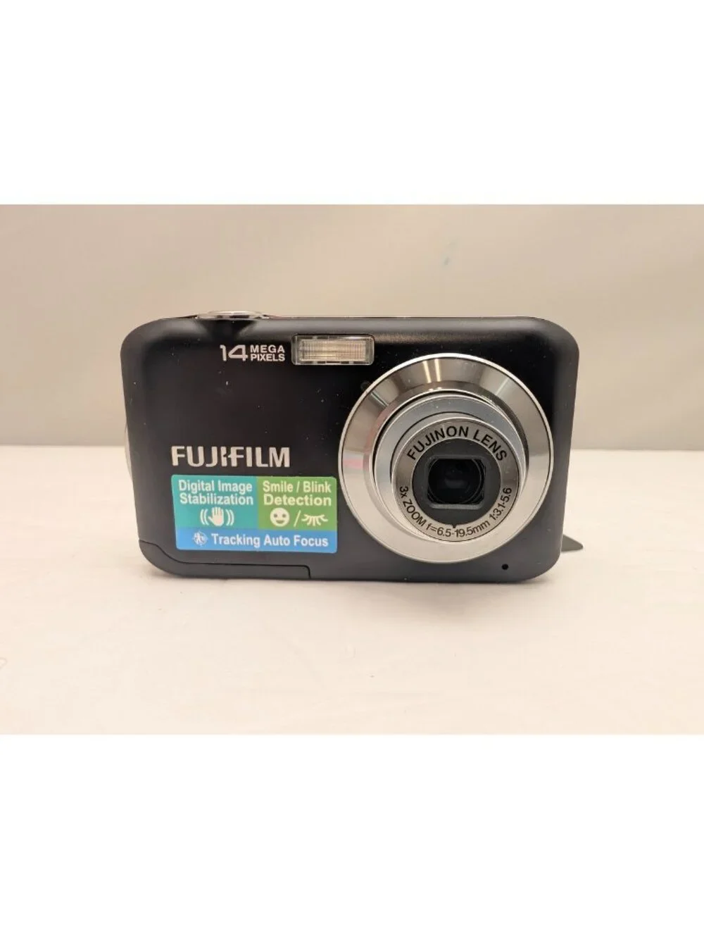 FUJIFILM Finepix JV200 14MP Digital Camera w/ Case | Black | FX-JV200B-US | USED